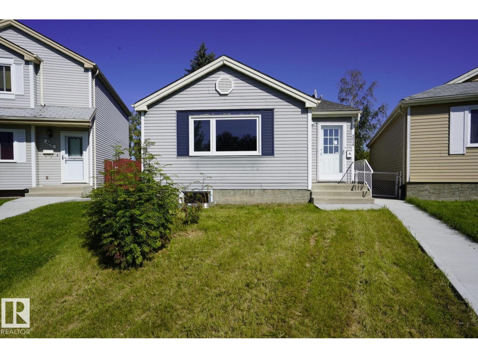 4830 32 Av Nw, Edmonton, Alberta  T6L 4H9 - Photo 1 - E4482424