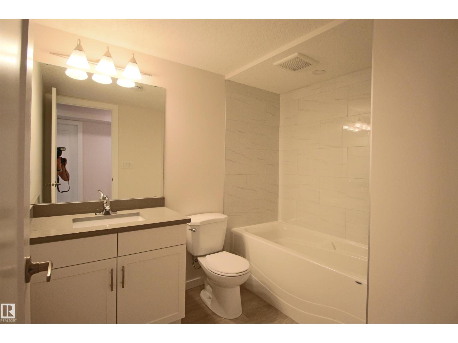 4830 32 Av Nw, Edmonton, Alberta  T6L 4H9 - Photo 21 - E4482424