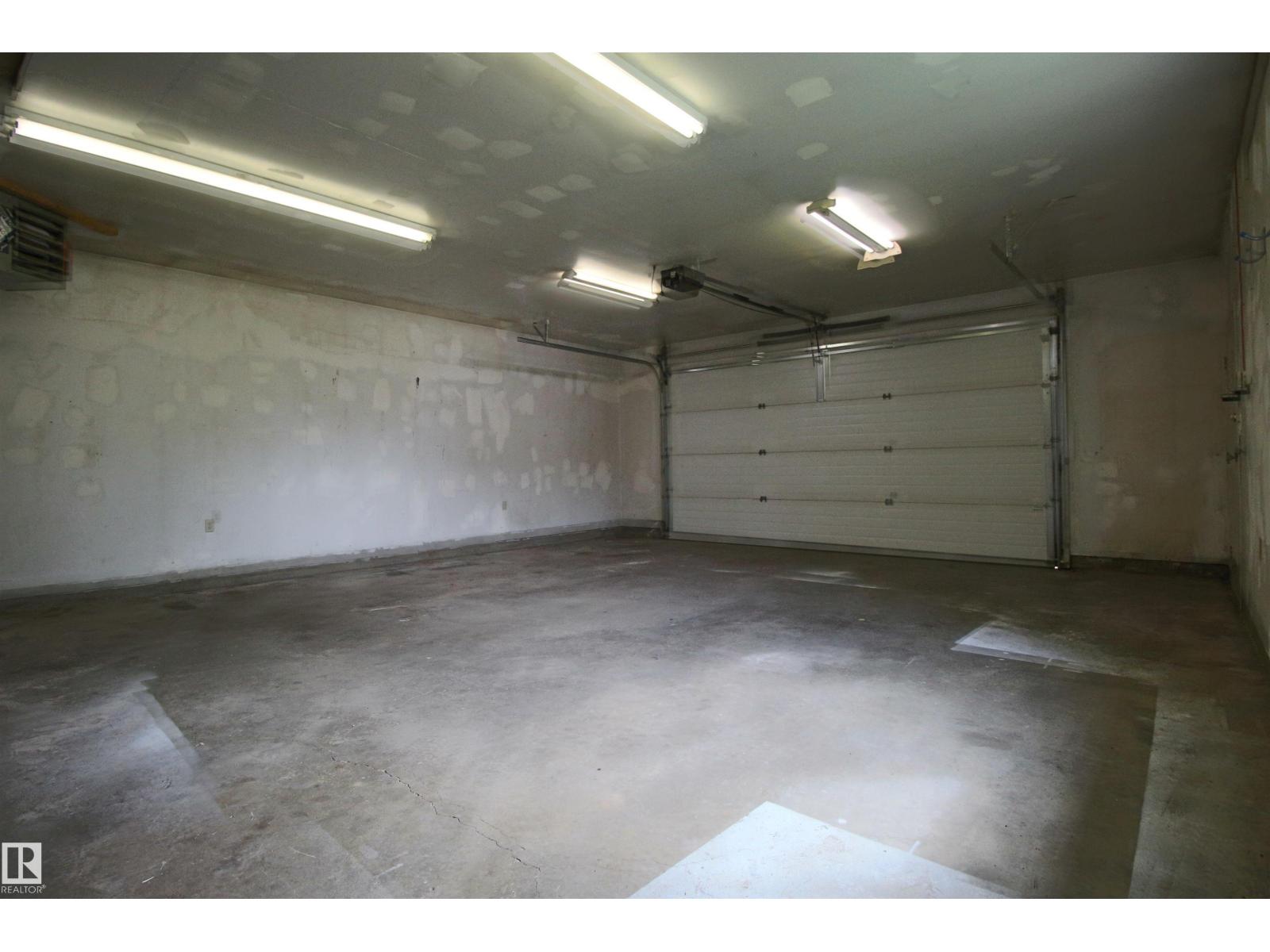 4830 32 Av Nw, Edmonton, Alberta  T6L 4H9 - Photo 23 - E4482424