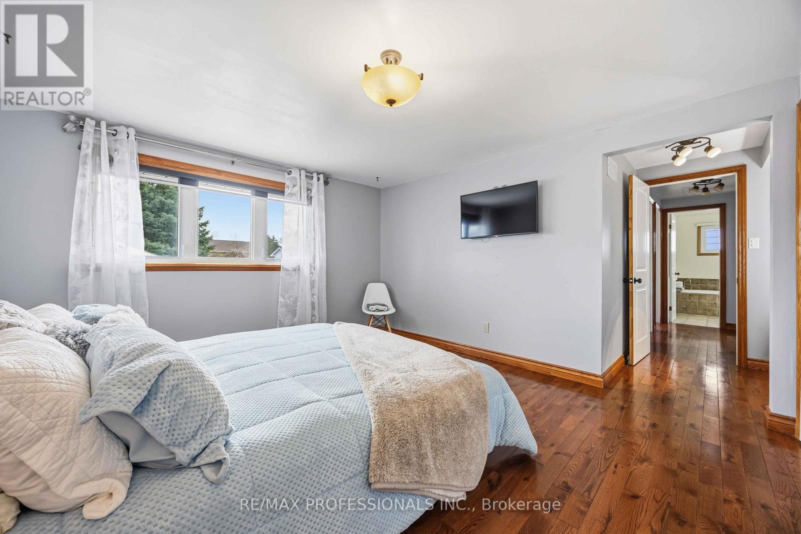 812 Danbury Crescent, Sarnia, Ontario  N7S 4L8 - Photo 20 - X13003432