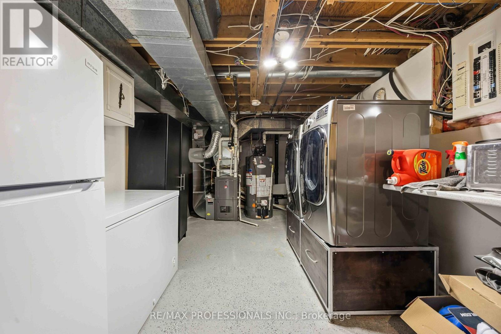 812 Danbury Crescent, Sarnia, Ontario  N7S 4L8 - Photo 37 - X13003432