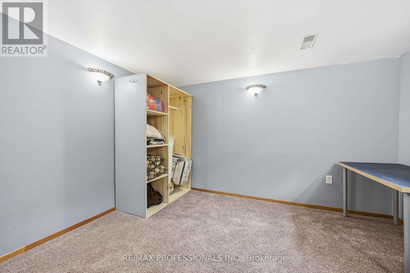 812 Danbury Crescent, Sarnia, Ontario  N7S 4L8 - Photo 40 - X13003432