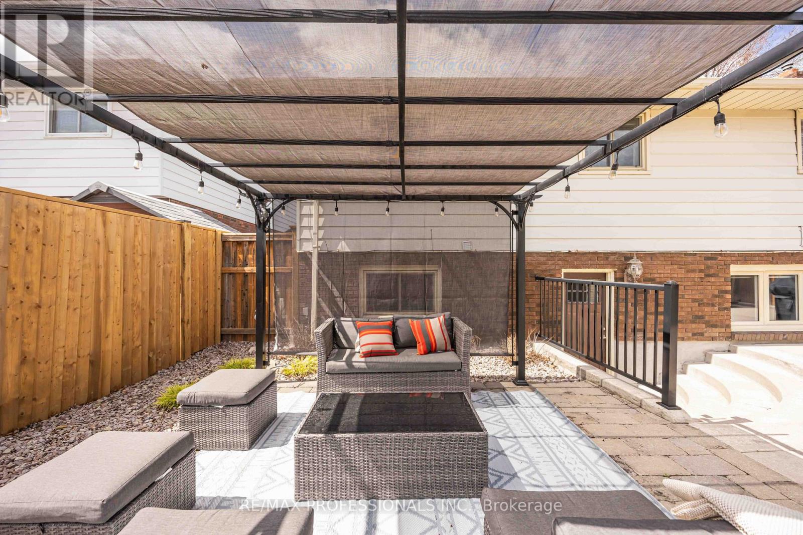 812 Danbury Crescent, Sarnia, Ontario  N7S 4L8 - Photo 42 - X13003432