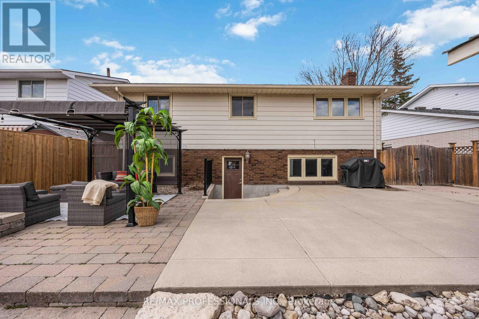 812 Danbury Crescent, Sarnia, Ontario  N7S 4L8 - Photo 46 - X13003432