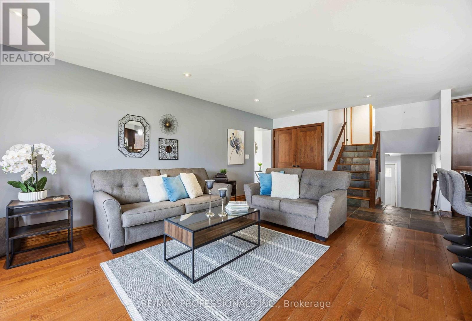 812 Danbury Crescent, Sarnia, Ontario  N7S 4L8 - Photo 8 - X13003432