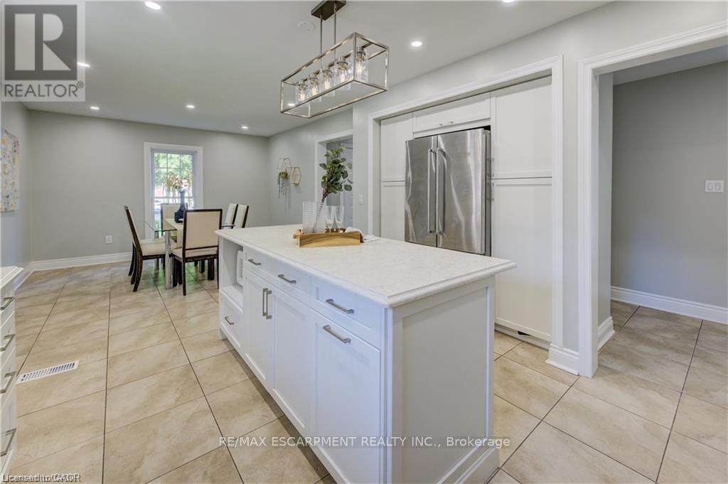 5180 Southgate Avenue, Niagara Falls, Ontario  L2E 7G5 - Photo 7 - X13003472