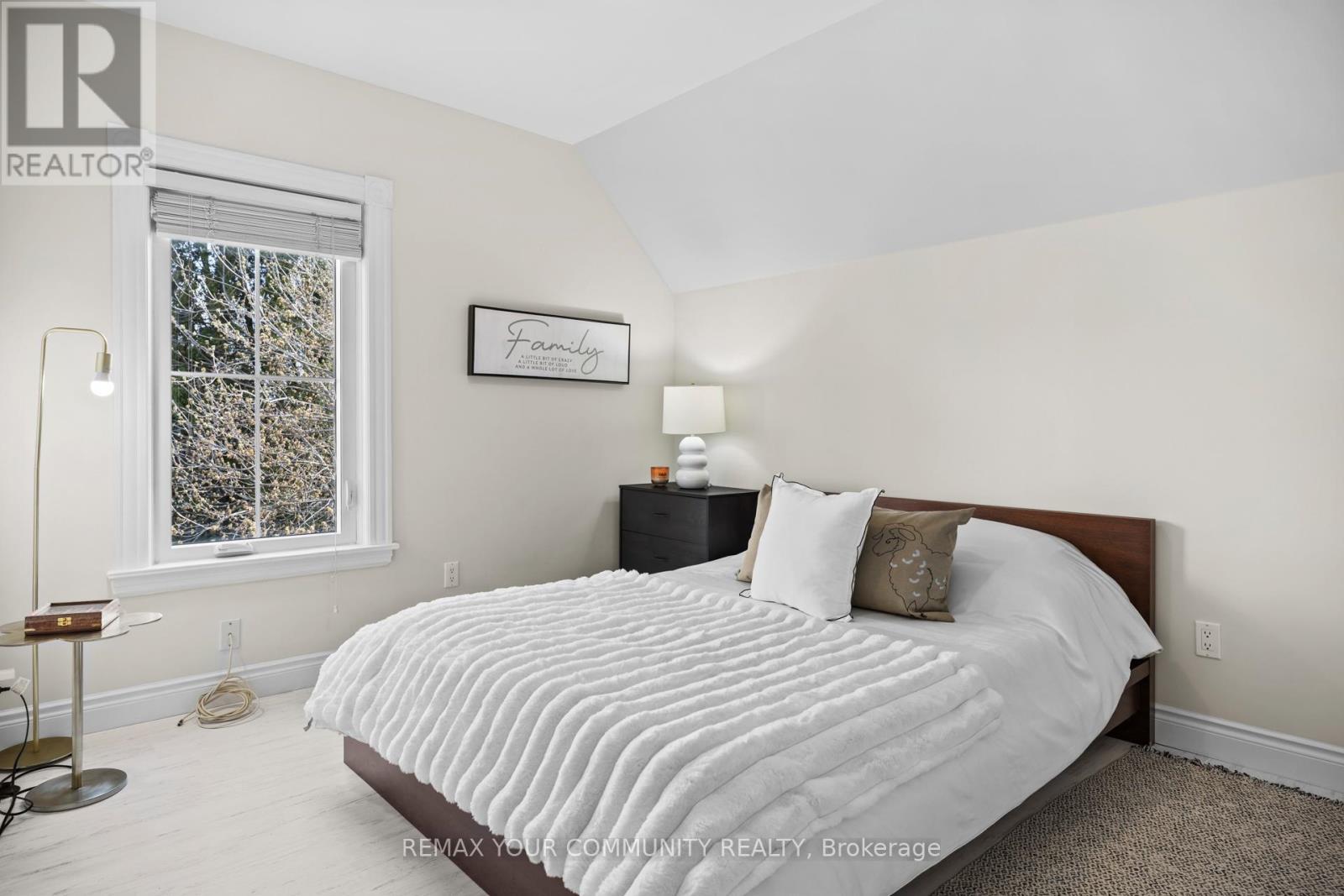 20 Victoria Street, St. Thomas, Ontario  N5R 2E5 - Photo 16 - X13003542