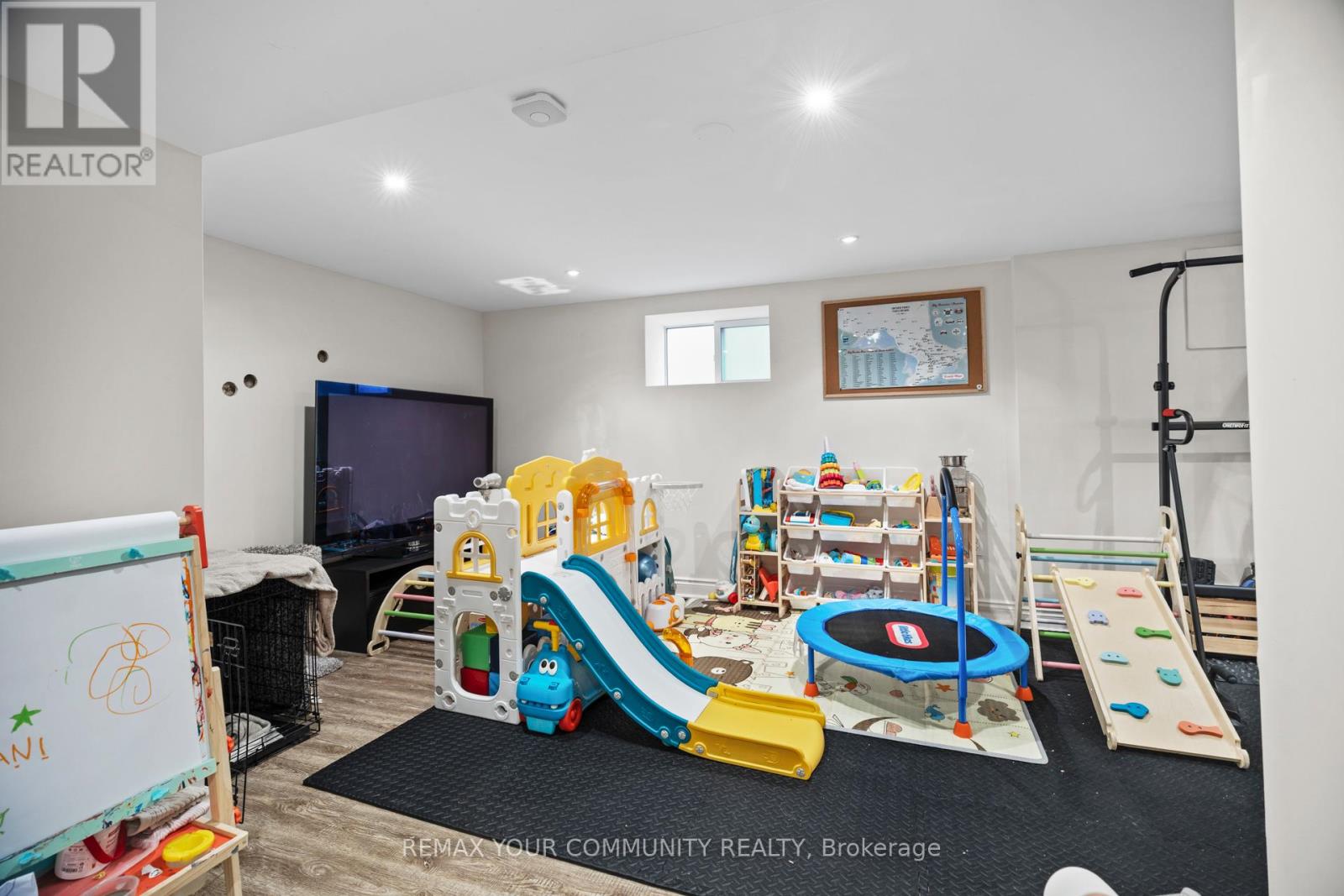 20 Victoria Street, St. Thomas, Ontario  N5R 2E5 - Photo 19 - X13003542