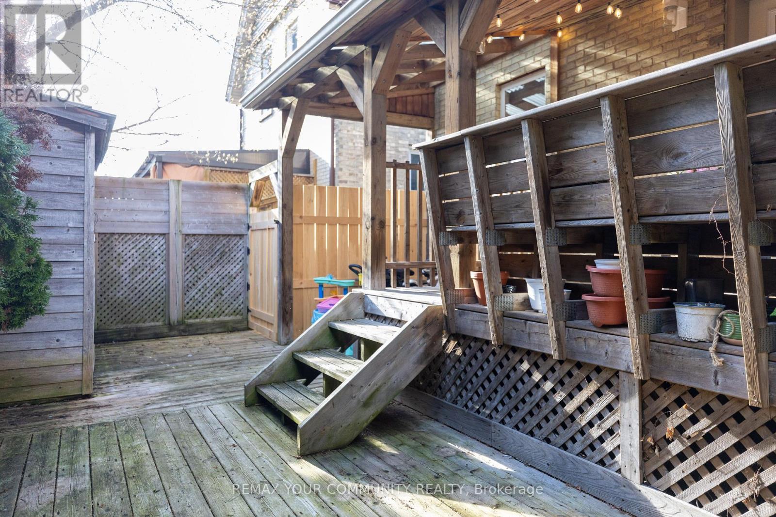 20 Victoria Street, St. Thomas, Ontario  N5R 2E5 - Photo 27 - X13003542