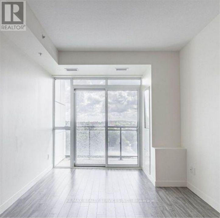 1006 - 128 King Street N, Waterloo, Ontario  N2J 0E9 - Photo 4 - X13003562