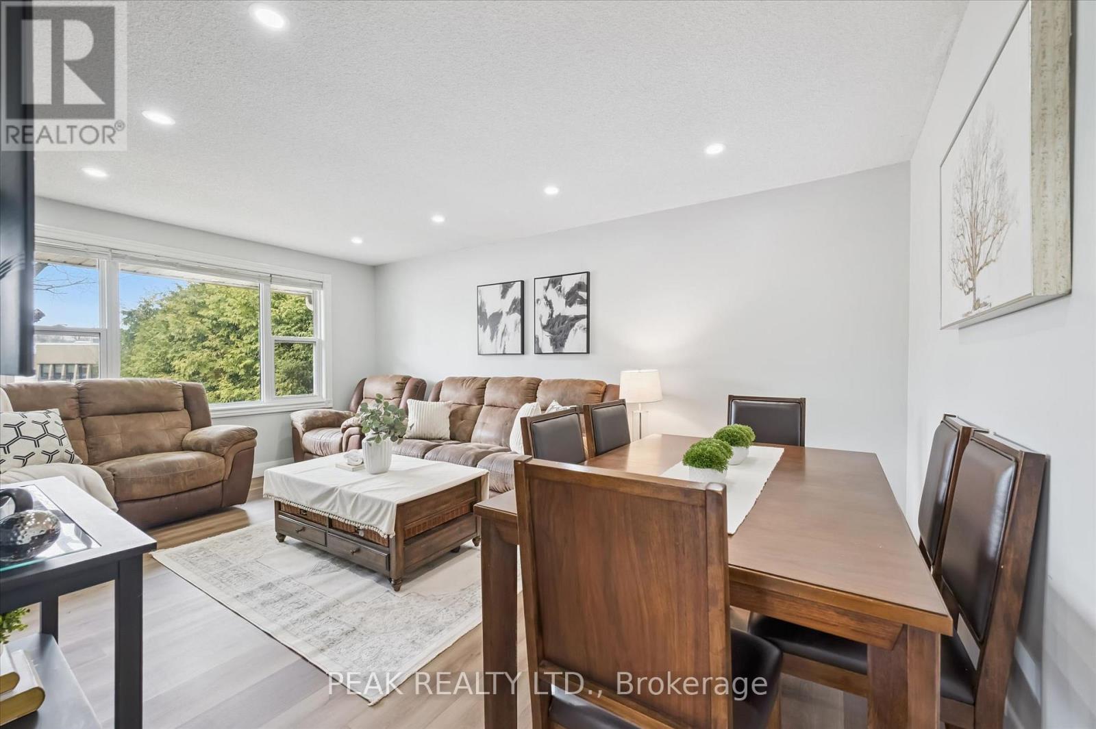 B - 235 Cedarbrae Avenue, Waterloo, Ontario  N2L 4S8 - Photo 13 - X13003578