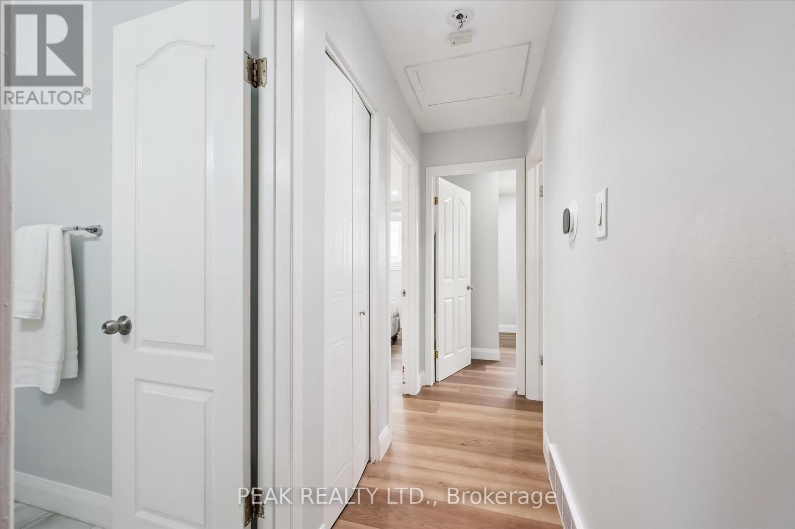 B - 235 Cedarbrae Avenue, Waterloo, Ontario  N2L 4S8 - Photo 18 - X13003578