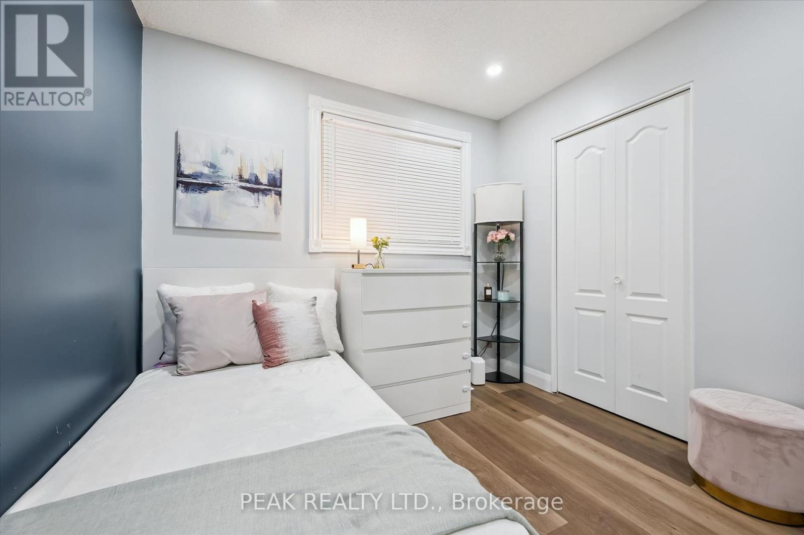 B - 235 Cedarbrae Avenue, Waterloo, Ontario  N2L 4S8 - Photo 24 - X13003578