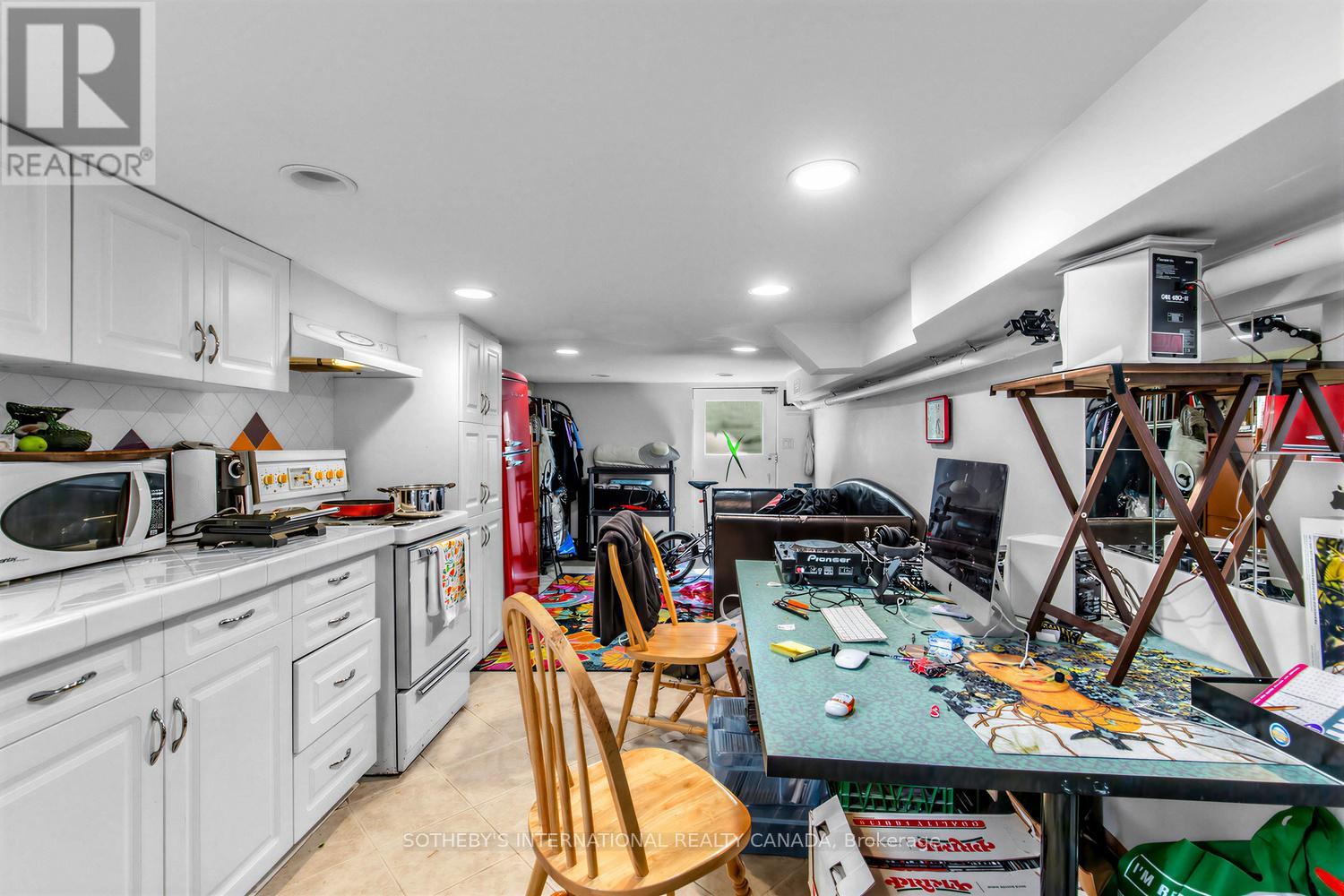 243 Gerrard Street E, Toronto, Ontario  M5A 2G1 - Photo 37 - C13003638