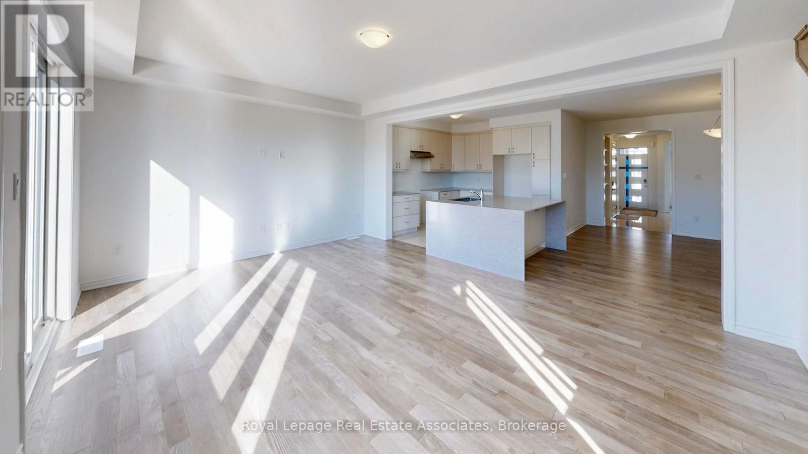 1531 Whitlock Avenue, Milton, Ontario  L9E 2J7 - Photo 14 - W13003348