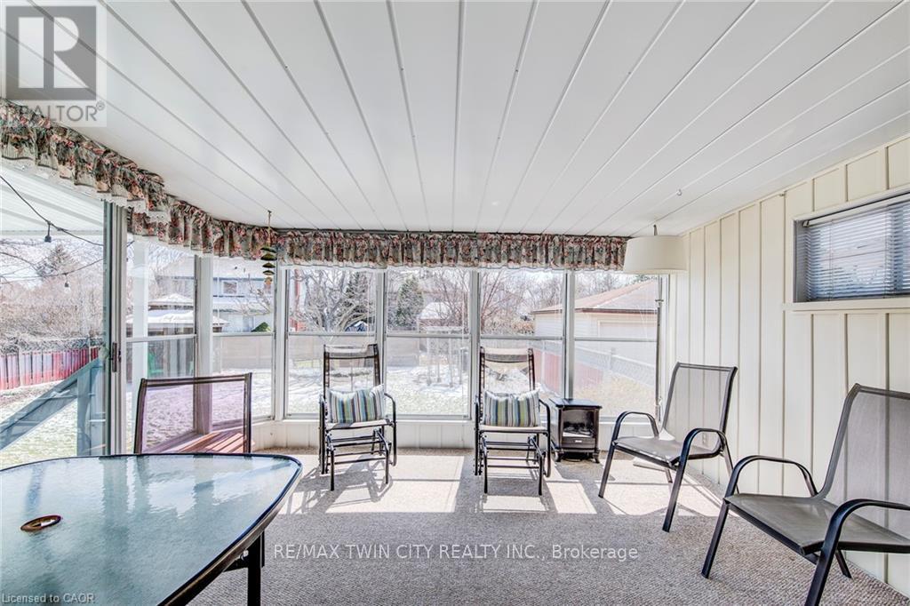 85 Burlington Drive, Kitchener, Ontario  N2B 1T4 - Photo 8 - X13003196