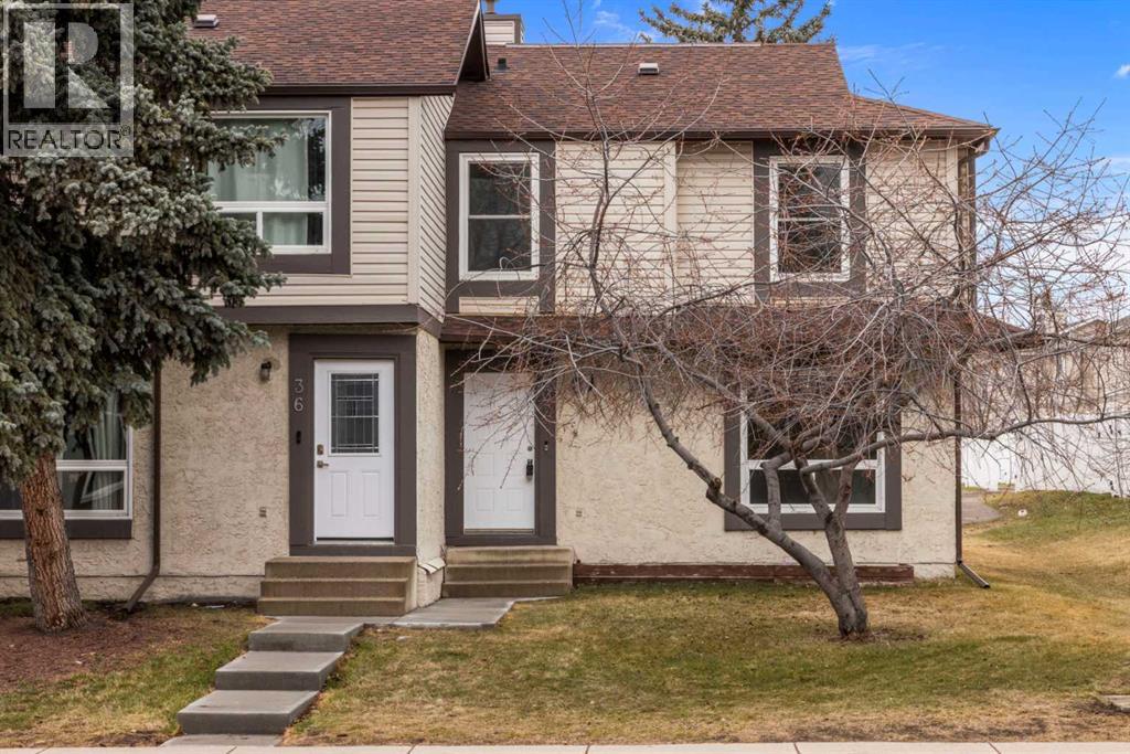 32 Deerpoint Road SE, Calgary, Alberta