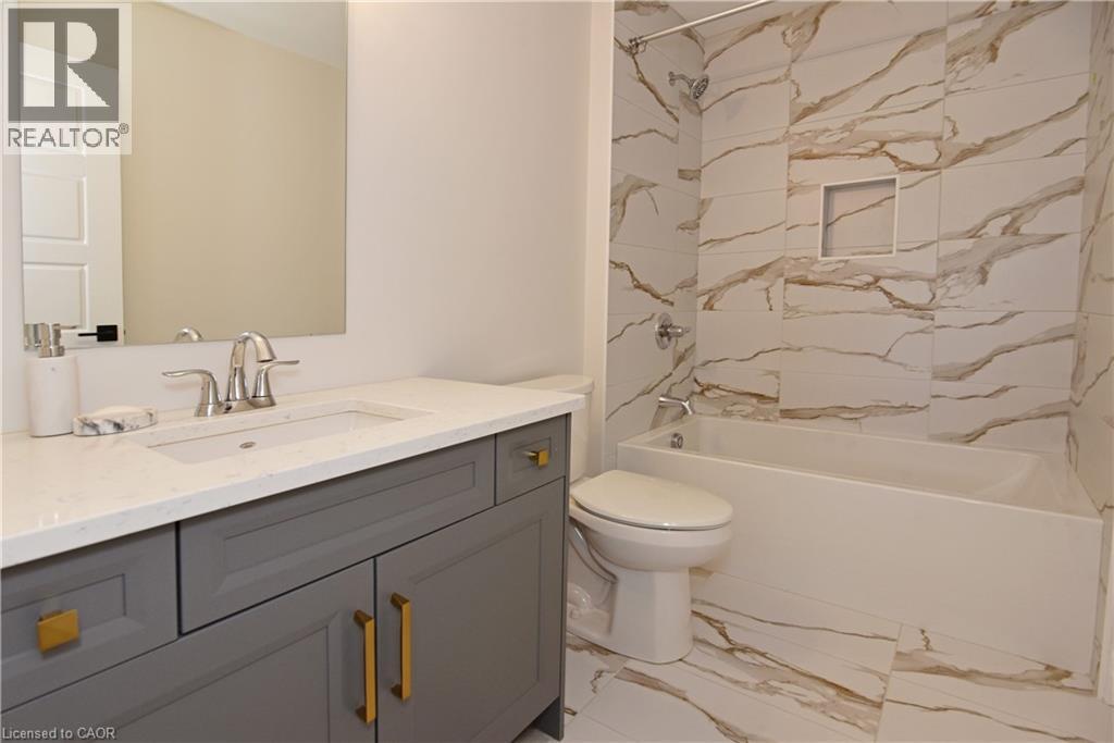 403 Breakwater Boulevard, Port Stanley, Ontario  N5L 0B5 - Photo 16 - 40821225