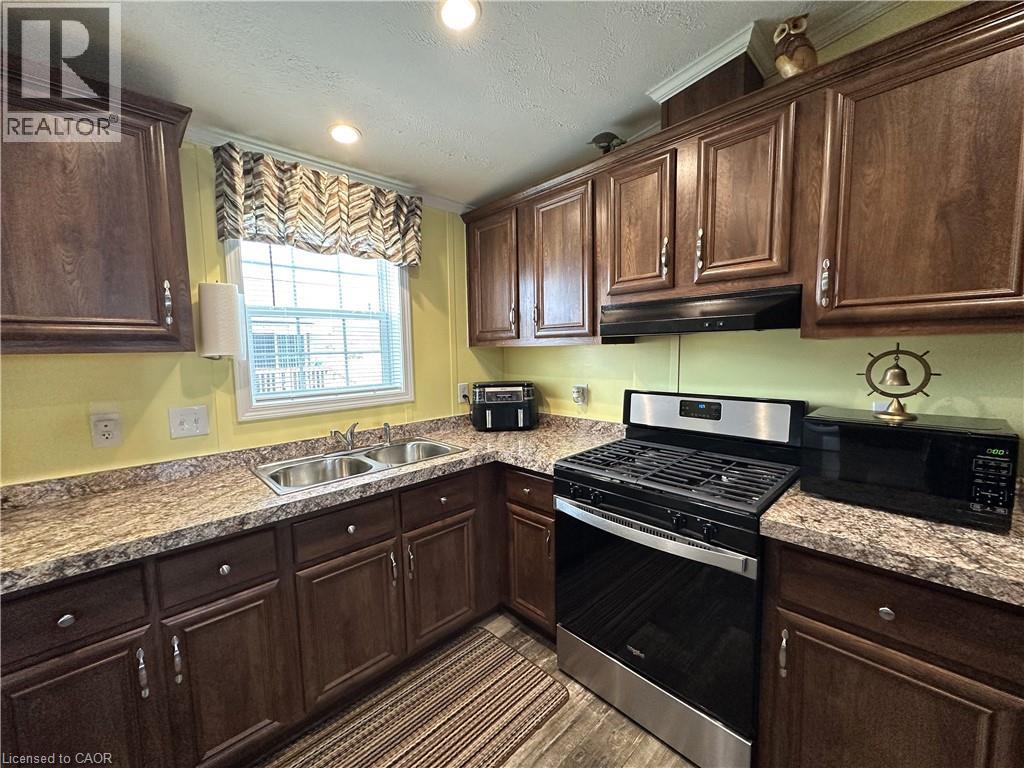 14 Copper Beech Drive, Haldimand County, Ontario  N0A 1L0 - Photo 17 - 40821195