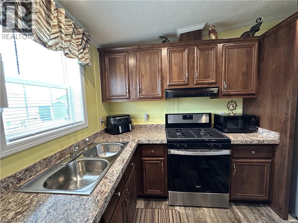 14 Copper Beech Drive, Haldimand County, Ontario  N0A 1L0 - Photo 18 - 40821195