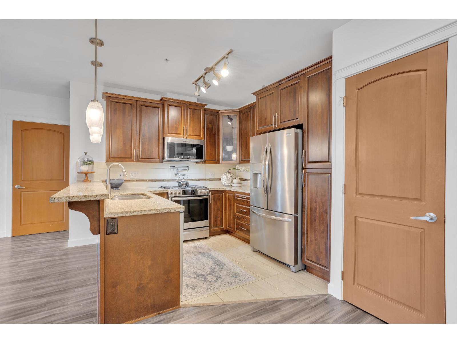 108 32445 Simon Avenue, Abbotsford, British Columbia  V2T 0G7 - Photo 11 - R3104385