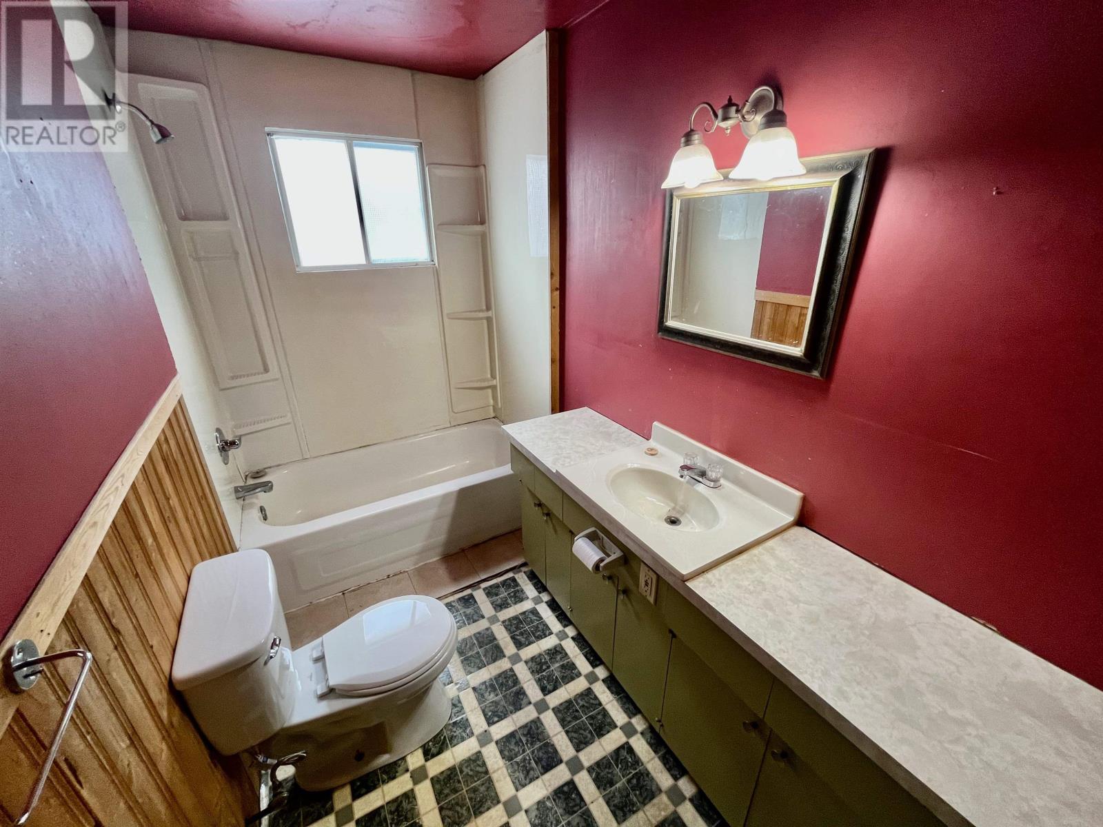 34 Machin Ave, Dryden, Ontario  P8N 2J9 - Photo 16 - TB2600351