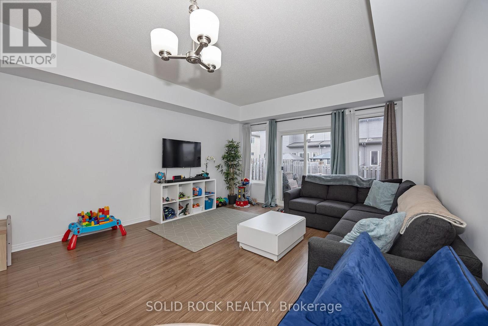 40 Gordon Ferguson Place, Arnprior, Ontario  K7S 2X3 - Photo 11 - X13003682