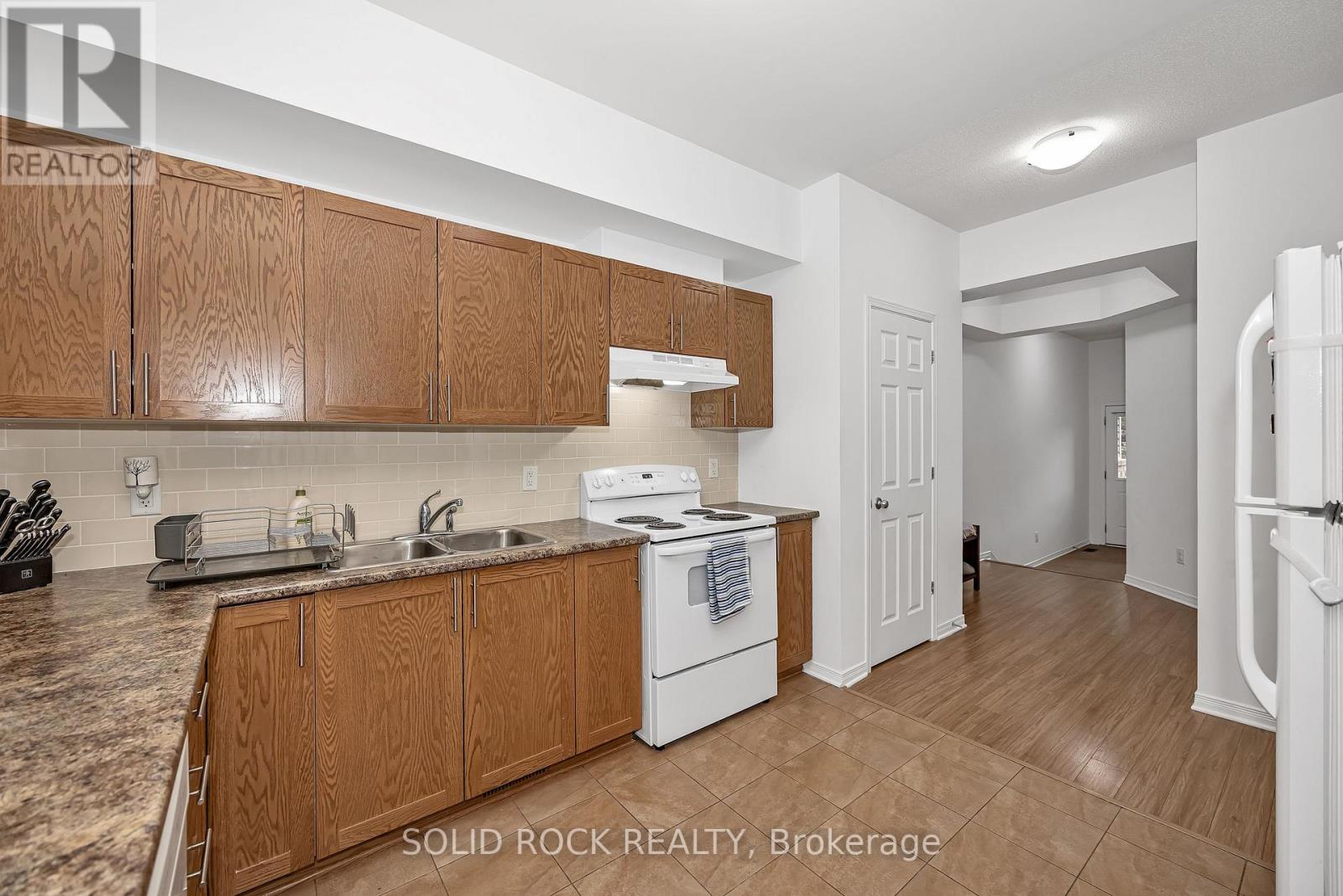 40 Gordon Ferguson Place, Arnprior, Ontario  K7S 2X3 - Photo 6 - X13003682