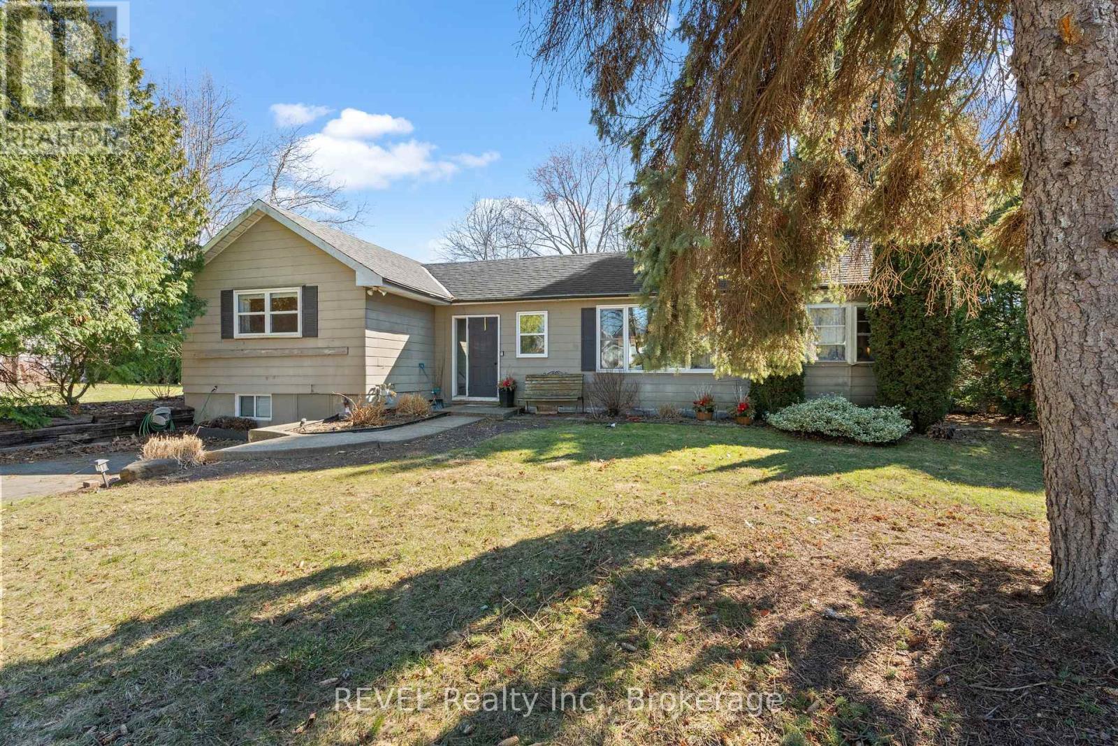 639 Penner Street, Niagara-On-The-Lake, Ontario  L0S 1T0 - Photo 29 - X13003688