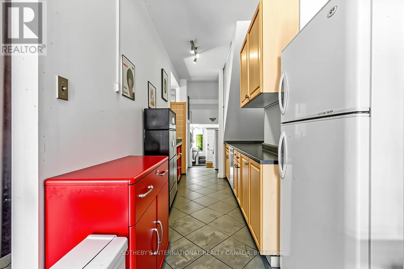 243 Gerrard Street E, Toronto, Ontario  M5A 2G1 - Photo 19 - C13003638