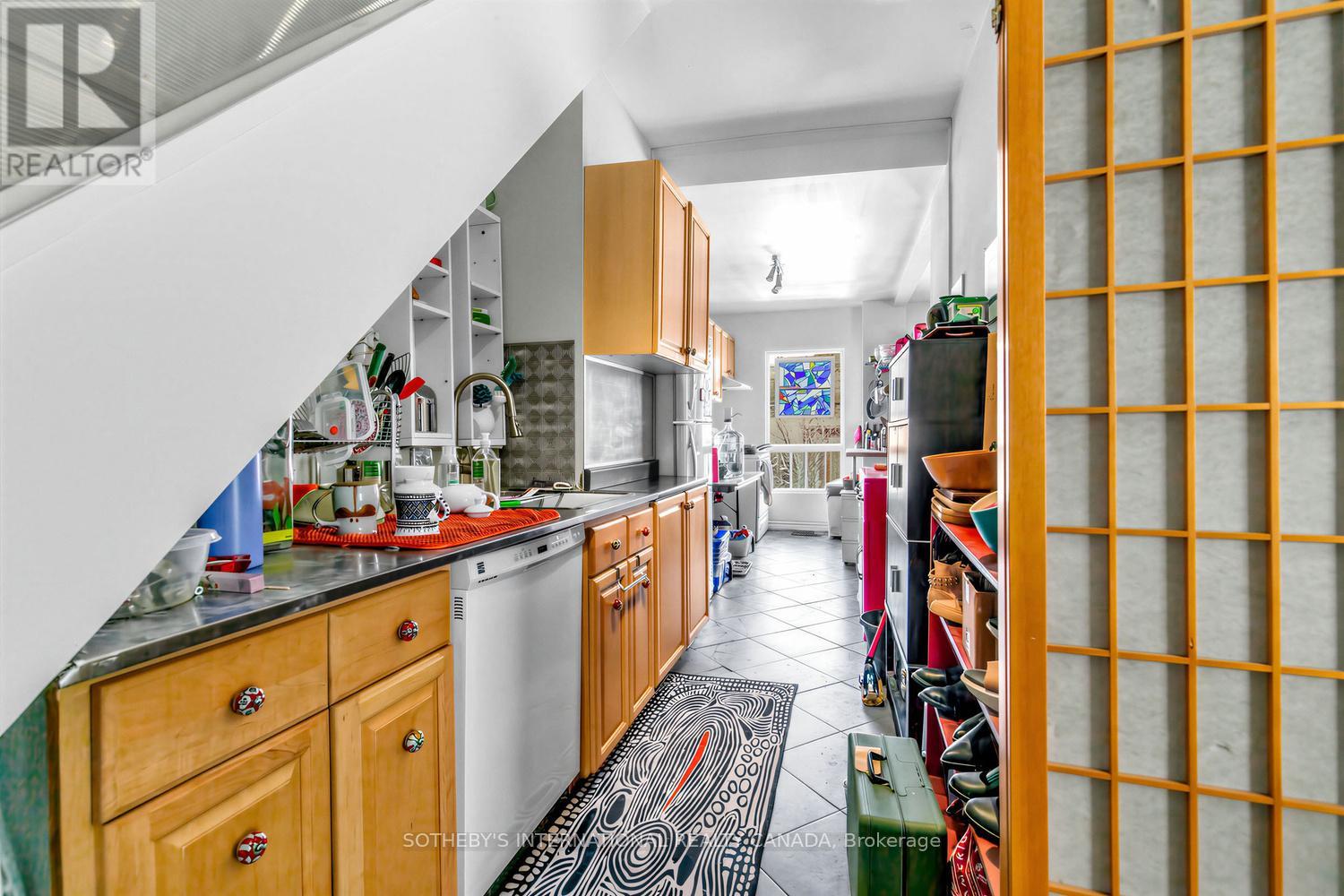 243 Gerrard Street E, Toronto, Ontario  M5A 2G1 - Photo 22 - C13003638