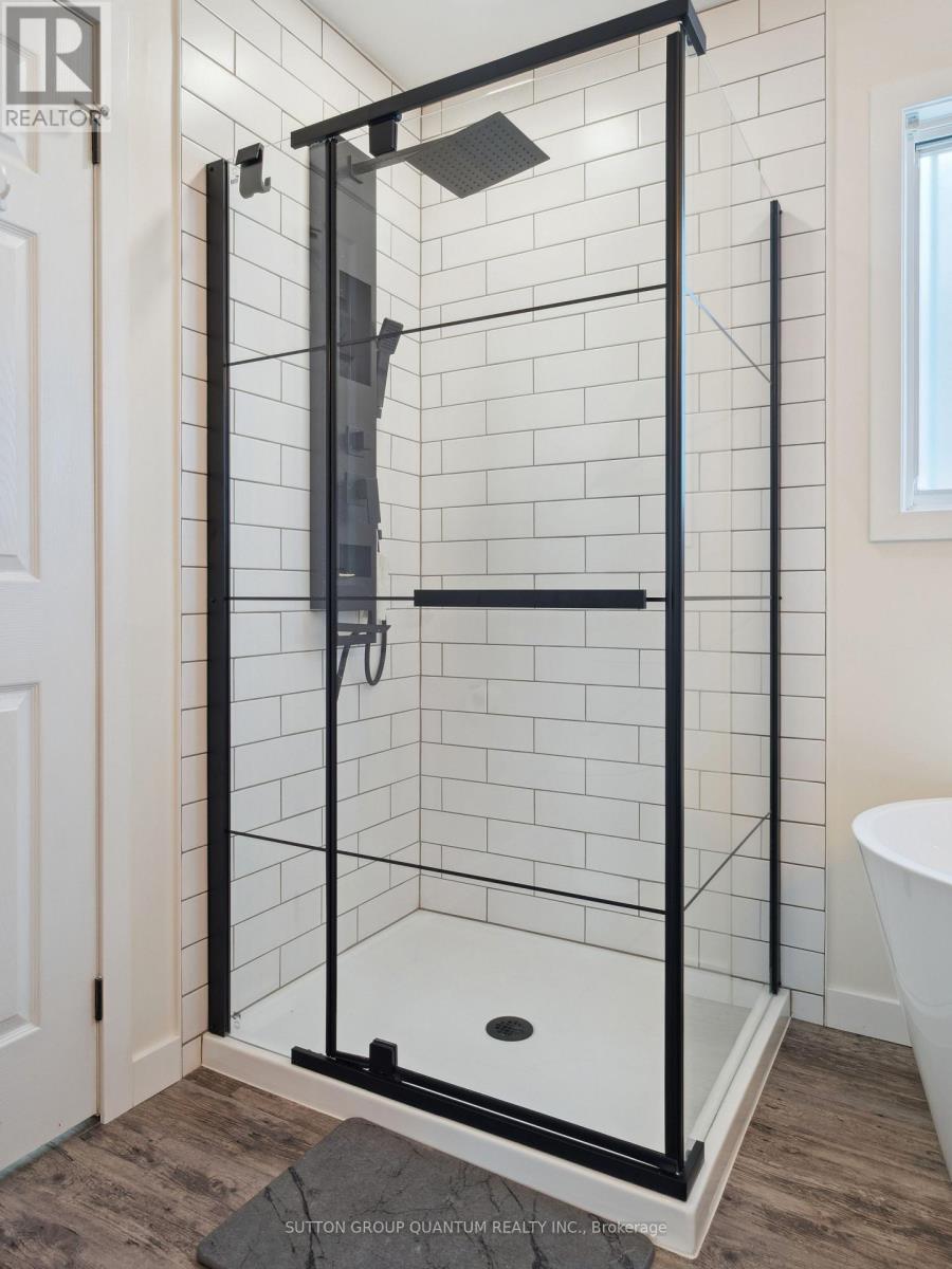 19 Leslie Avenue, Barrie, Ontario  L4N 9N9 - Photo 28 - S12828520