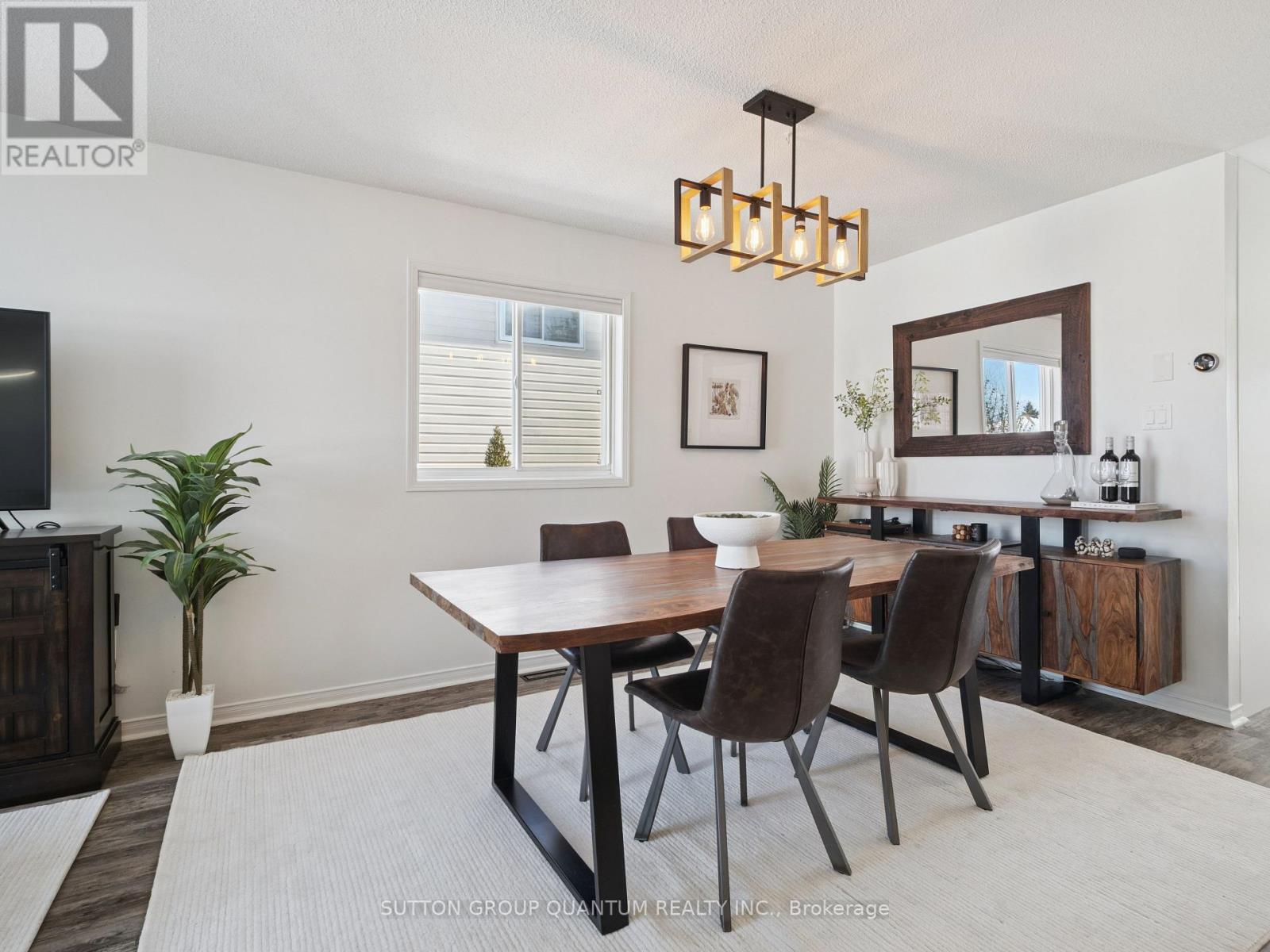 19 Leslie Avenue, Barrie, Ontario  L4N 9N9 - Photo 10 - S12828520