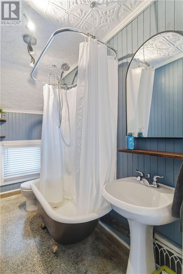 339 Montague Avenue, Sudbury, Ontario  P3C 4G4 - Photo 12 - 2127127