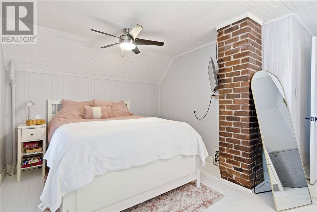 339 Montague Avenue, Sudbury, Ontario  P3C 4G4 - Photo 9 - 2127127