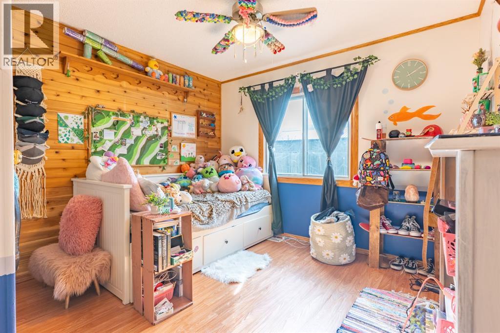 257 Leonard Street, Seven Persons, Alberta  T0K 1Z0 - Photo 29 - A2296091