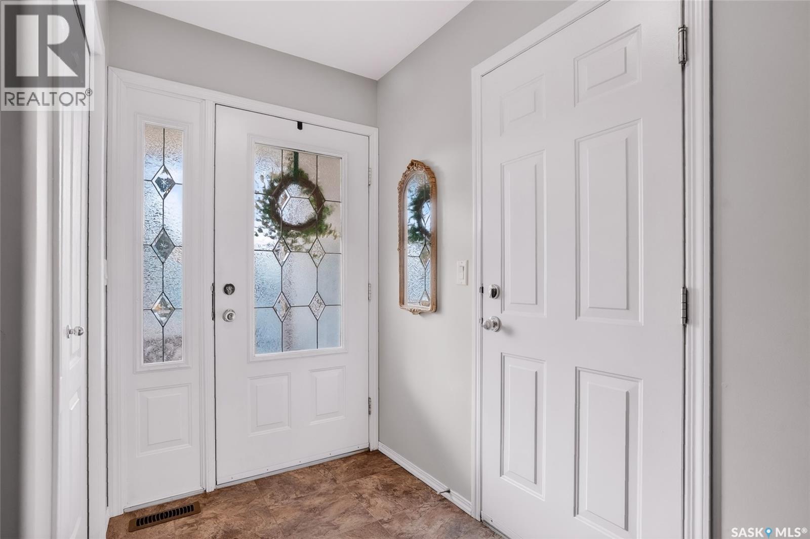 110 810 Mendel Crescent, Saskatoon, Saskatchewan  S7J 5K5 - Photo 24 - SK032960