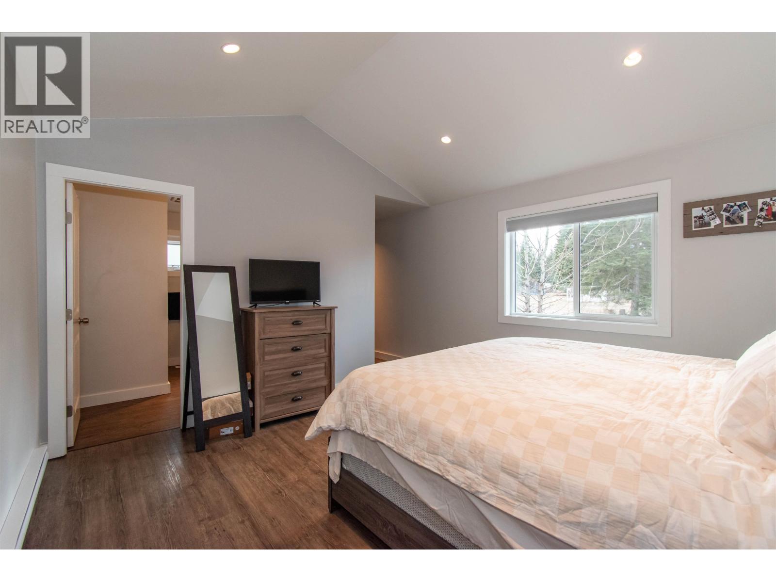 1201 Fir Street, Telkwa, British Columbia  V0J 2X0 - Photo 15 - R3111155