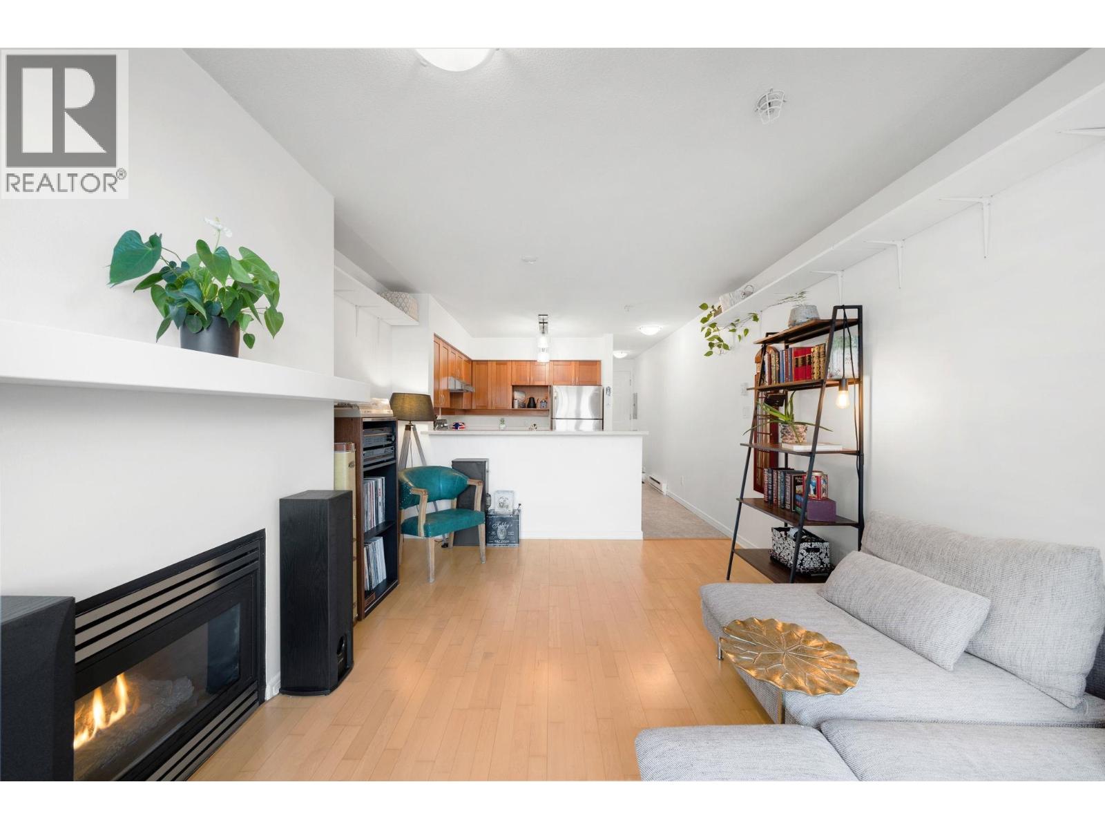 301 3727 W 10 Avenue, Vancouver, British Columbia  V6R 2G5 - Photo 4 - R3093650