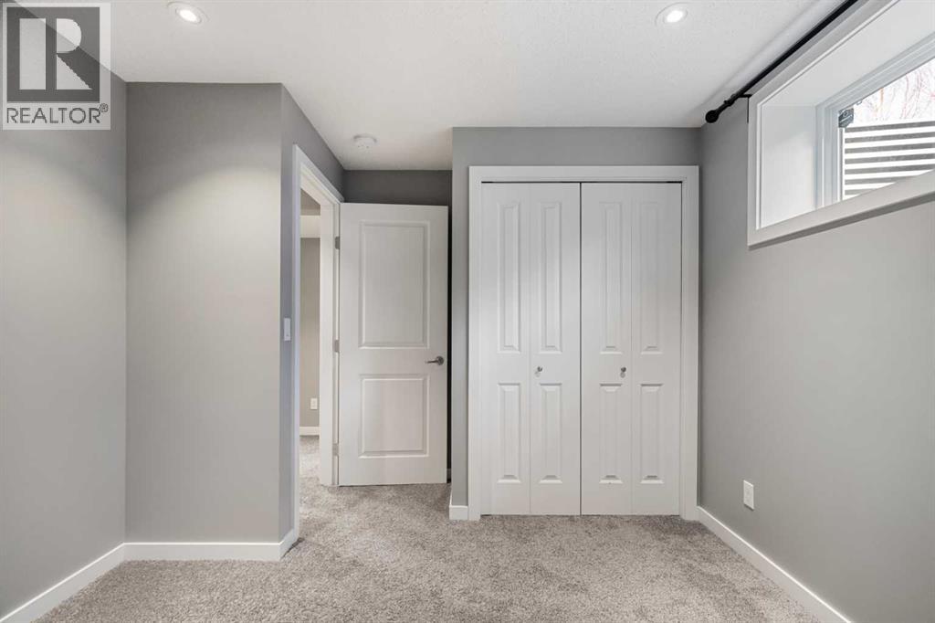 6 Kingsbury Close Se, Airdrie, Alberta  T4A 0R3 - Photo 38 - A2302204