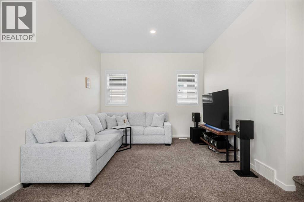 6 Kingsbury Close Se, Airdrie, Alberta  T4A 0R3 - Photo 18 - A2302204