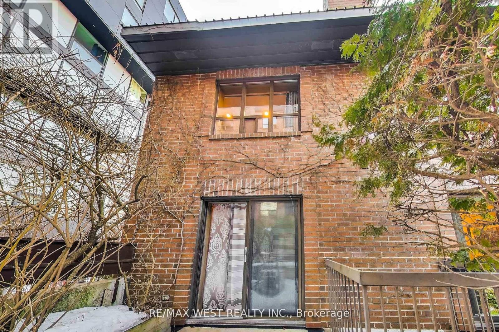 21 Dundonald Street, Toronto, Ontario  M4Y 1K3 - Photo 16 - C13003666