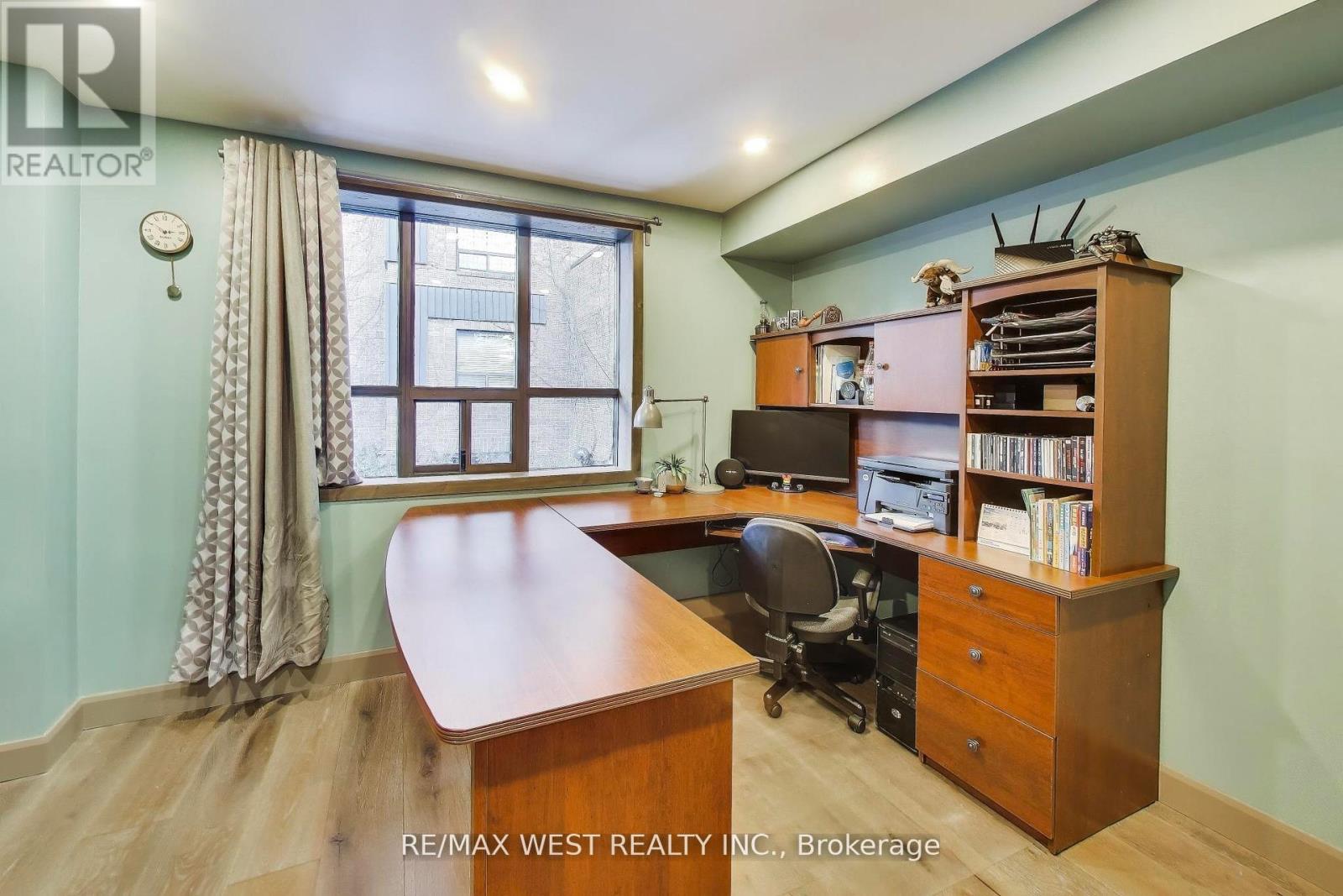 21 Dundonald Street, Toronto, Ontario  M4Y 1K3 - Photo 7 - C13003666