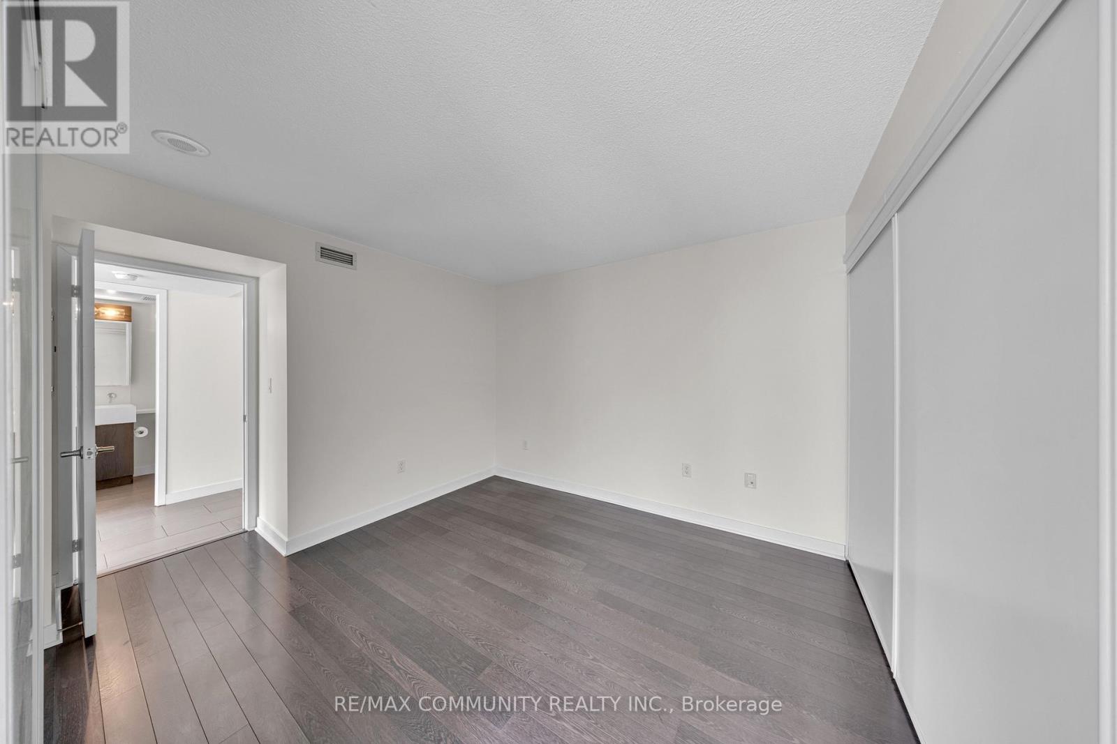 321 - 15 Brunel Court, Toronto, Ontario  M5V 3Y6 - Photo 13 - C13003732