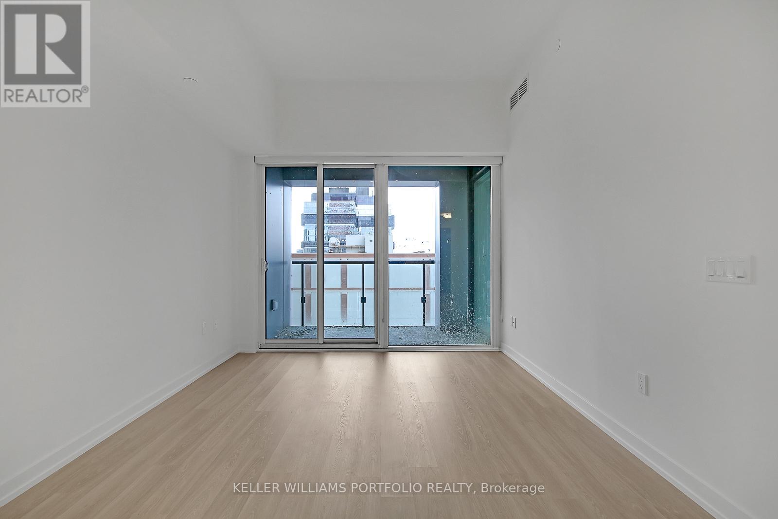 914 - 158 Front Street E, Toronto, Ontario  M5A 0K9 - Photo 10 - C13003770