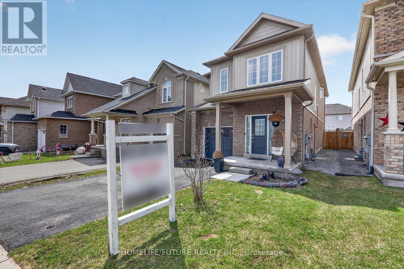 36 Cotton Street, Clarington, Ontario  L1C 5H2 - Photo 2 - E13003674