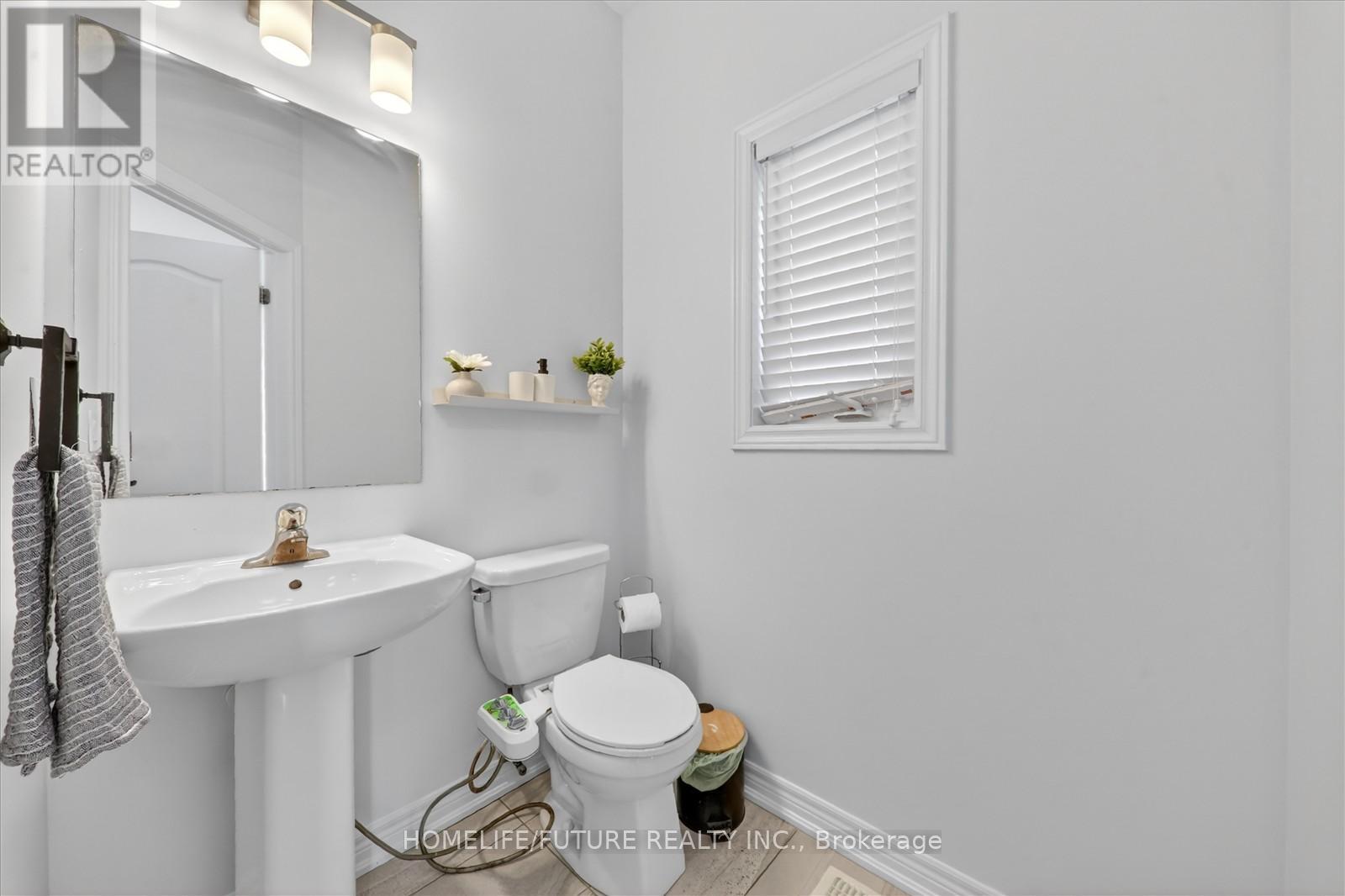 36 Cotton Street, Clarington, Ontario  L1C 5H2 - Photo 7 - E13003674