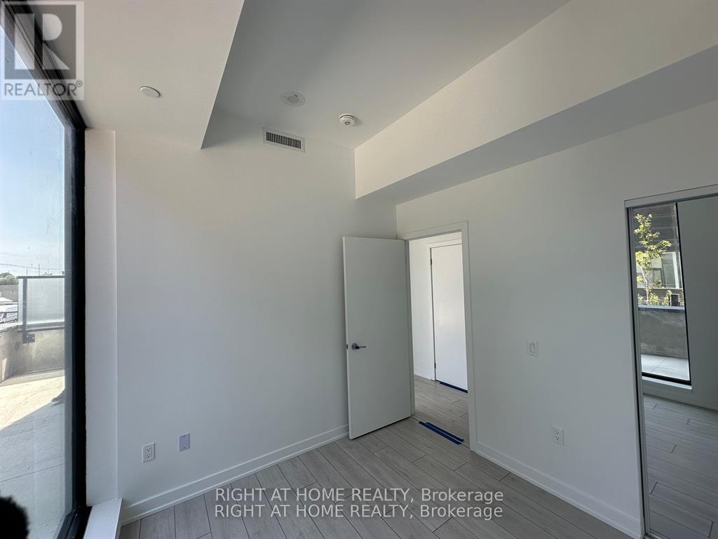 184 F - 1608 Charles Street, Whitby, Ontario  L1N 0P6 - Photo 15 - E13003748