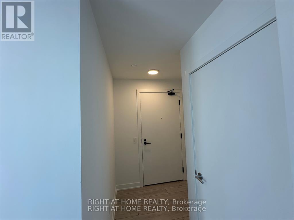 184 F - 1608 Charles Street, Whitby, Ontario  L1N 0P6 - Photo 5 - E13003748