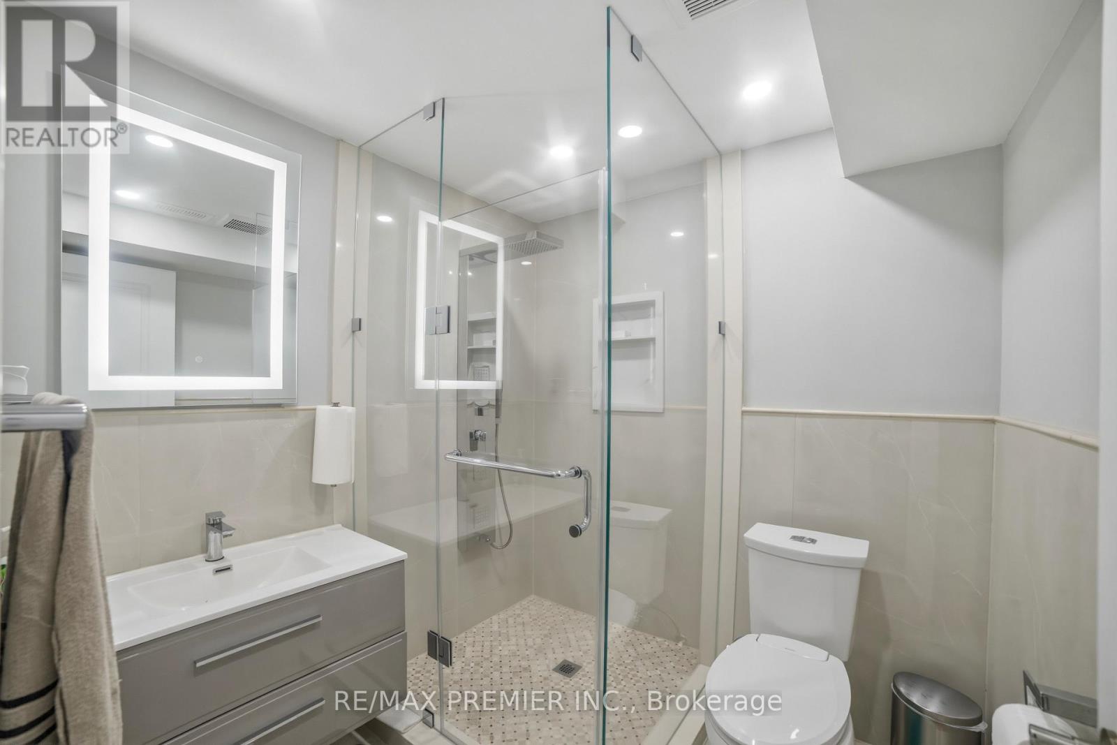 2180 King Vaughan Road, Vaughan, Ontario  L6A 2A7 - Photo 30 - N12998332